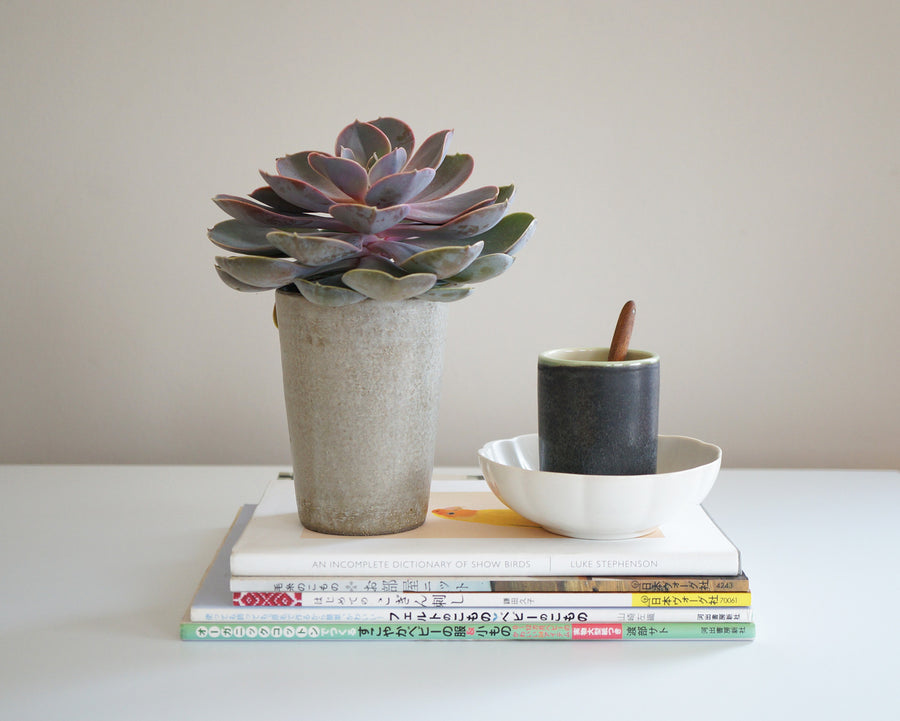 Beaker Vase - Soft Grey